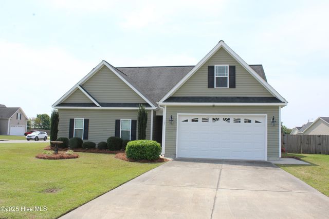 107 Pinyon Lane, Ayden, NC 28513