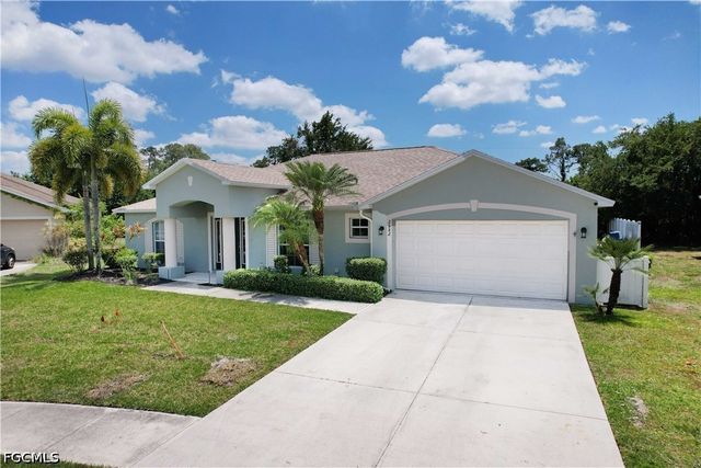 2682 Nature Pointe LOOP, Fort Myers, FL 33905