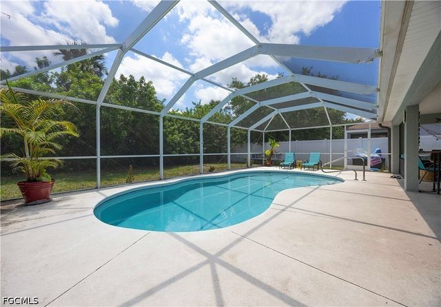2682 Nature Pointe LOOP, Fort Myers, FL 33905