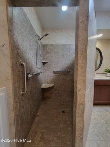 8251 Stenton Drive NE, Leland, NC 28451