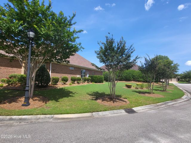 8251 Stenton Drive NE, Leland, NC 28451
