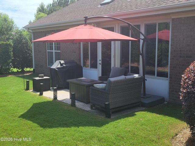 8251 Stenton Drive NE, Leland, NC 28451