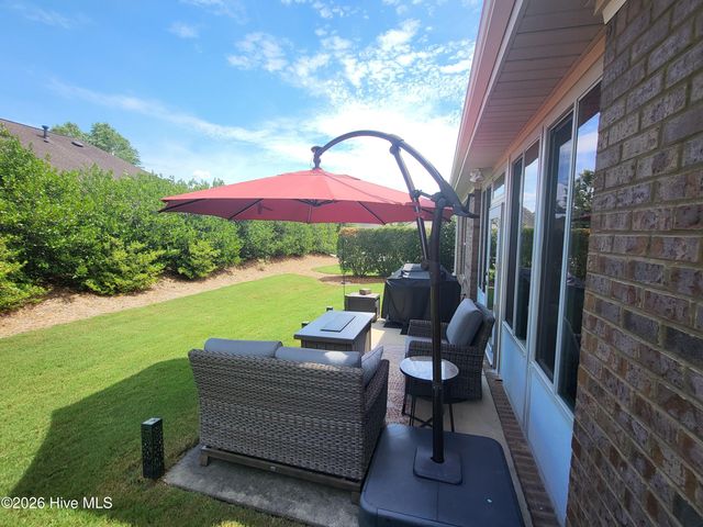 8251 Stenton Drive NE, Leland, NC 28451