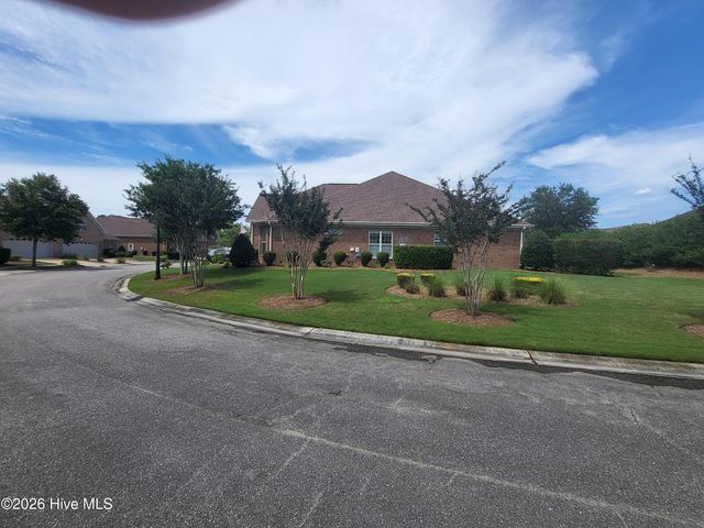 8251 Stenton Drive NE, Leland, NC 28451