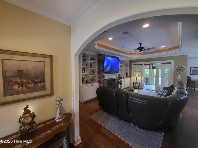 8251 Stenton Drive NE, Leland, NC 28451