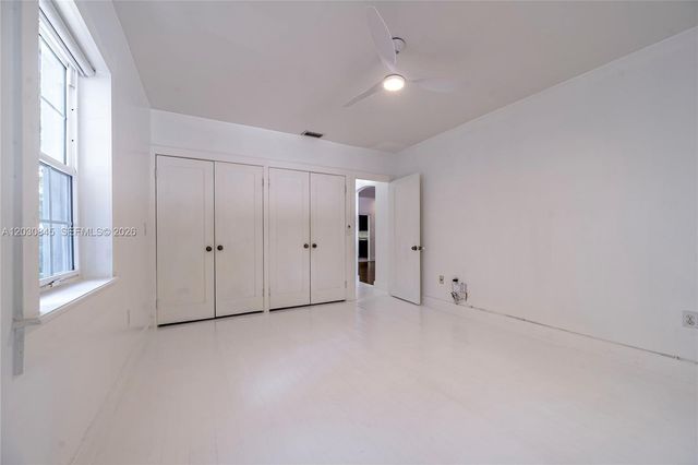 8942 Carlyle Ave, Surfside, FL 33154