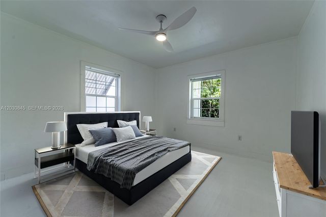 8942 Carlyle Ave, Surfside, FL 33154