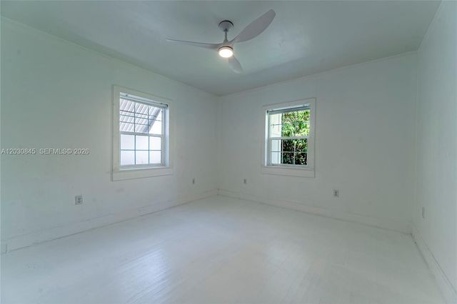 8942 Carlyle Ave, Surfside, FL 33154