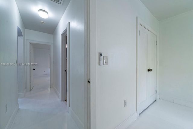 8942 Carlyle Ave, Surfside, FL 33154