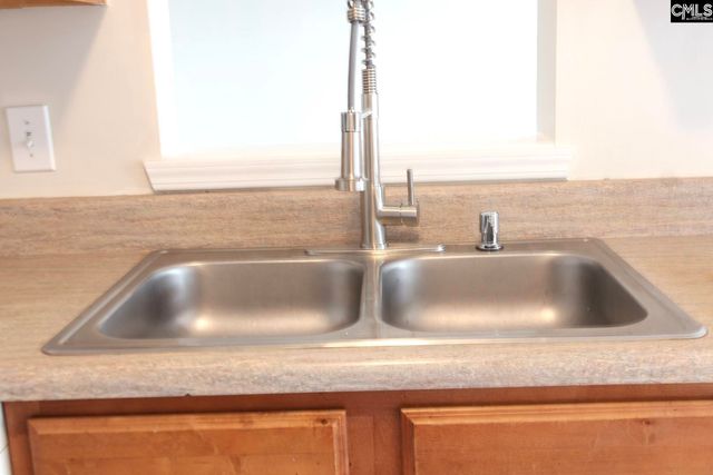 317 Curvewood Road, Columbia, SC 29229