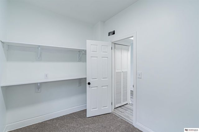2525 Rees Street, Omaha, NE 68105