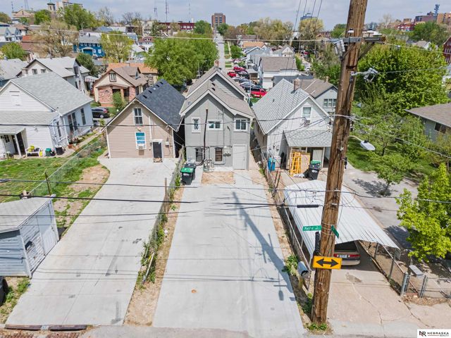 2525 Rees Street, Omaha, NE 68105