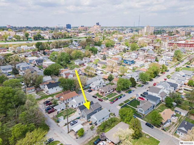2525 Rees Street, Omaha, NE 68105