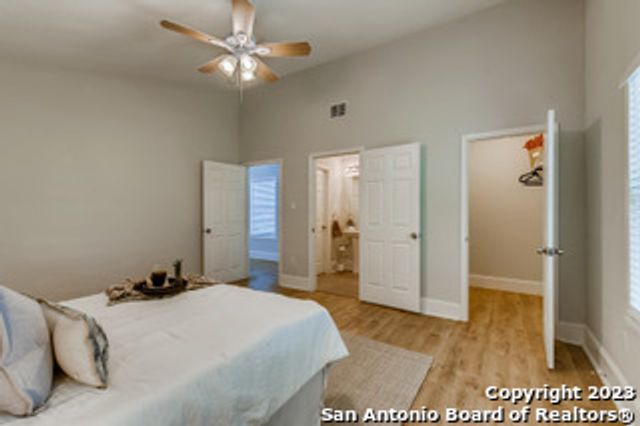 243 LORRAINE AVE, San Antonio, TX 78214