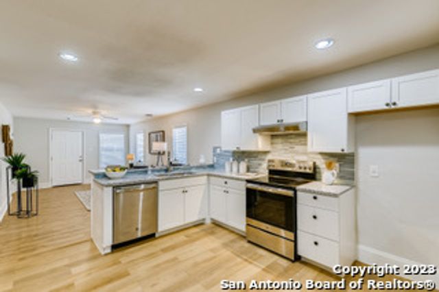 243 LORRAINE AVE, San Antonio, TX 78214