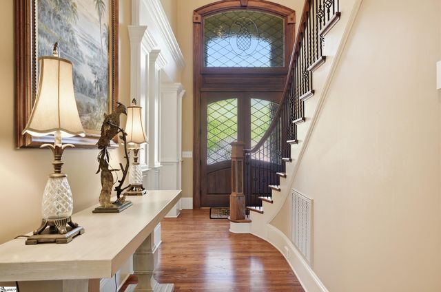 9 Collins Crest Court, Greenville, SC 29607
