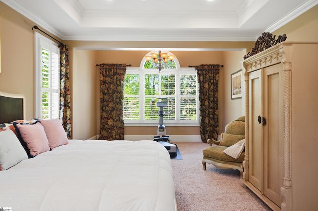9 Collins Crest Court, Greenville, SC 29607