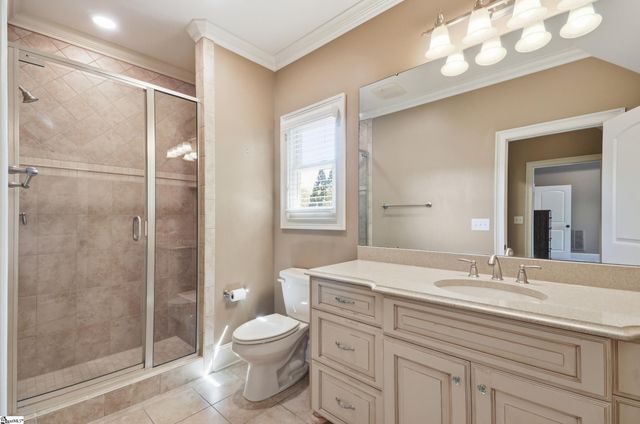 9 Collins Crest Court, Greenville, SC 29607