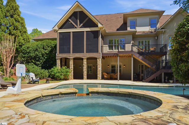 9 Collins Crest Court, Greenville, SC 29607