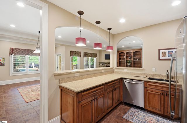 9 Collins Crest Court, Greenville, SC 29607