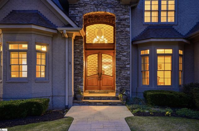 9 Collins Crest Court, Greenville, SC 29607