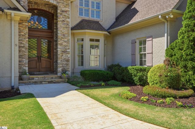 9 Collins Crest Court, Greenville, SC 29607