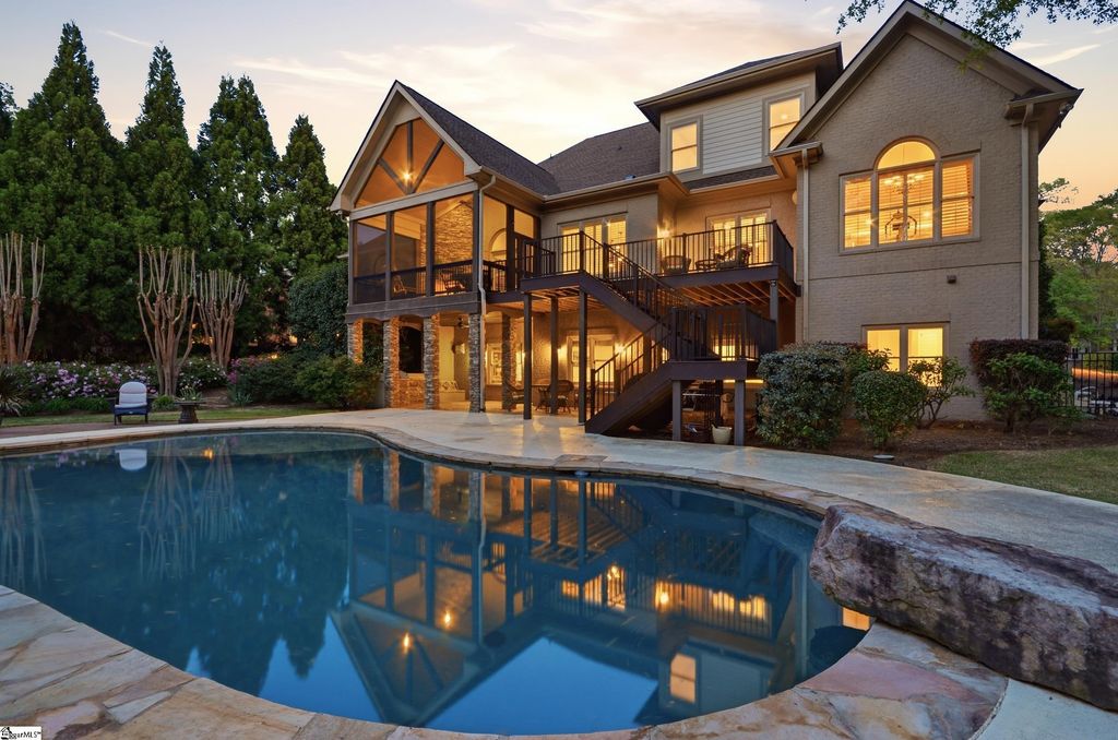 9 Collins Crest Court, Greenville, SC 29607