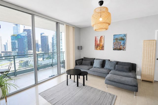 90 SW 3rd Street 3212, Miami, FL 33130