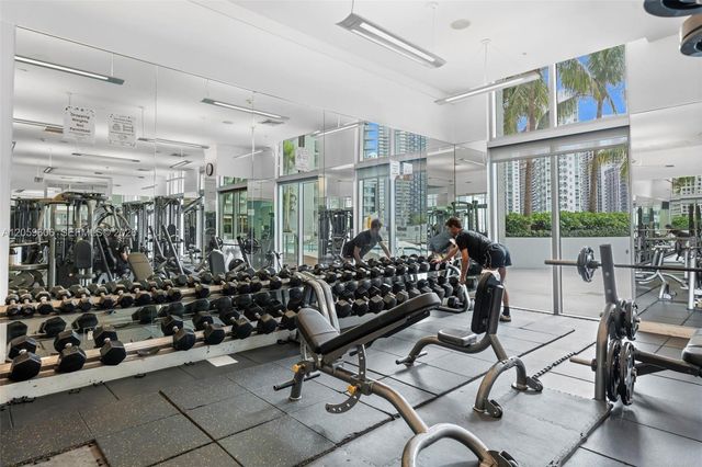 90 SW 3rd Street 3212, Miami, FL 33130