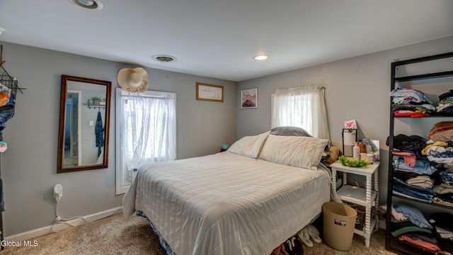 119 5th Avenue, Gloversville, NY 12078