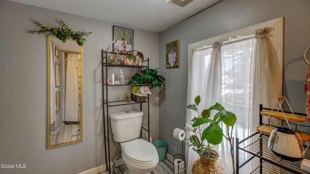 119 5th Avenue, Gloversville, NY 12078