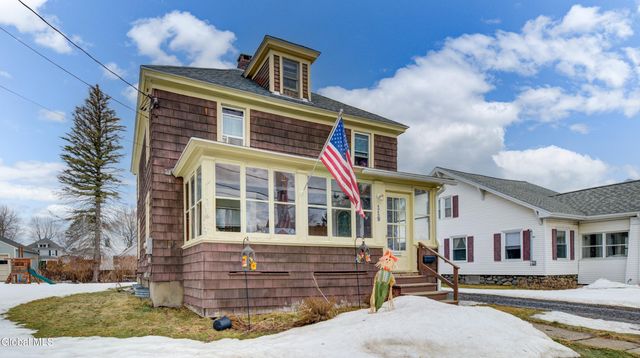 119 5th Avenue, Gloversville, NY 12078