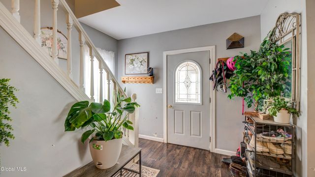 119 5th Avenue, Gloversville, NY 12078