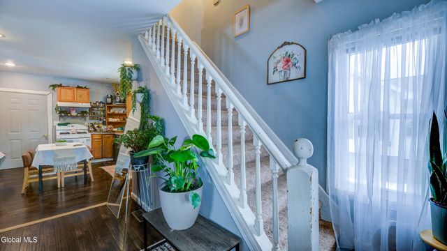 119 5th Avenue, Gloversville, NY 12078