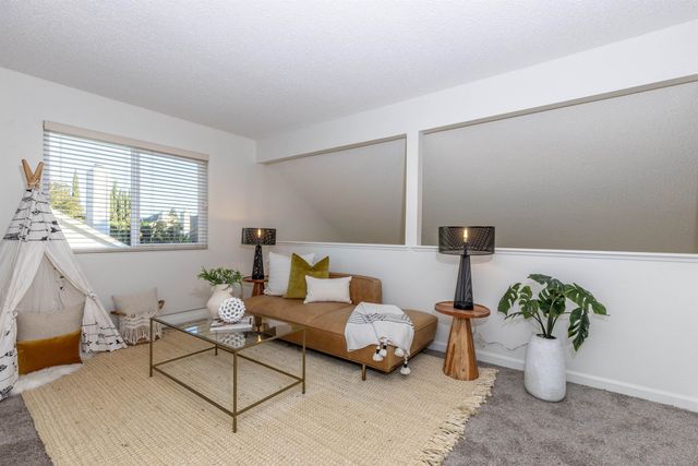 5457 Treeflower Dr, Livermore, CA 94551