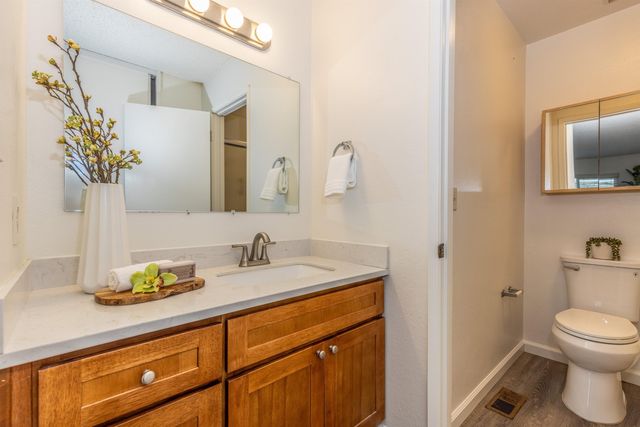 5457 Treeflower Dr, Livermore, CA 94551