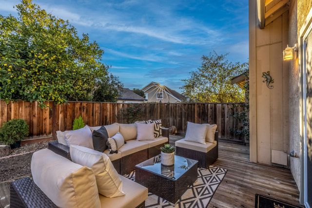 5457 Treeflower Dr, Livermore, CA 94551