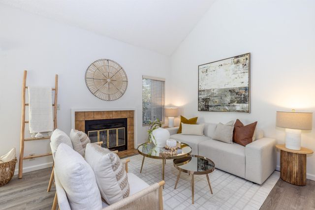 5457 Treeflower Dr, Livermore, CA 94551