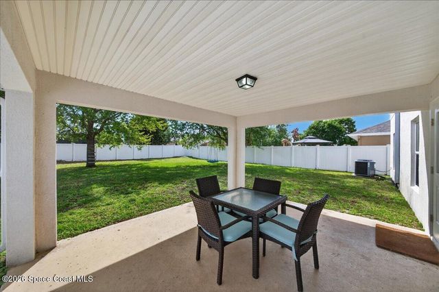 1246 Alaqua Way, West Melbourne, FL 32904