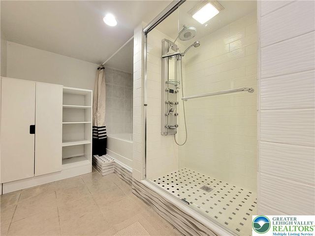 1025 CRICKET Lane, Tobyhanna Twp, PA 18334