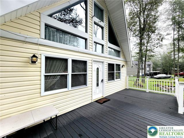 1025 CRICKET Lane, Tobyhanna Twp, PA 18334