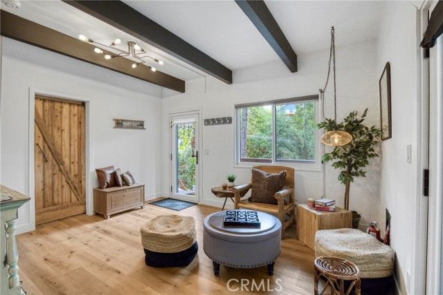 875 Brentwood Drive, Lake Arrowhead, CA 92352