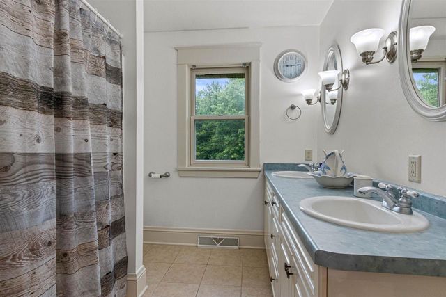 704 SANDY PINES COURT, Redgranite, WI 54970
