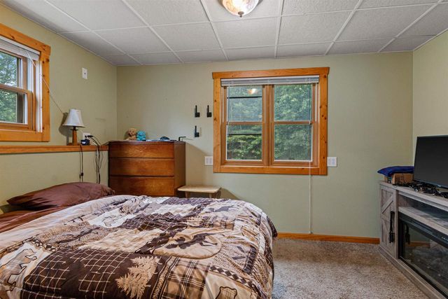 704 SANDY PINES COURT, Redgranite, WI 54970