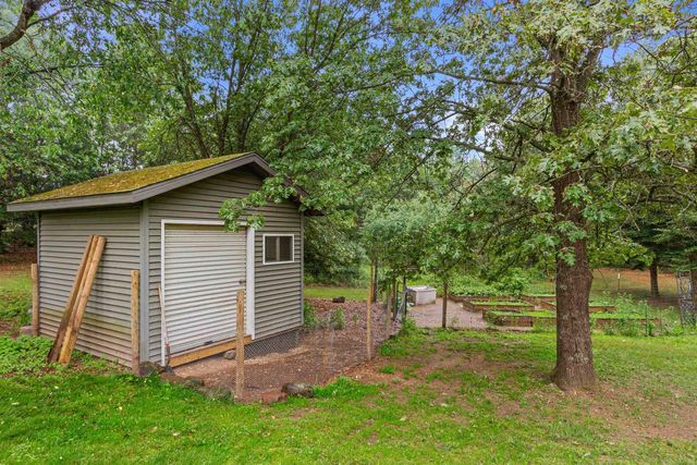 704 SANDY PINES COURT, Redgranite, WI 54970