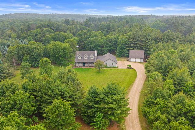 704 SANDY PINES COURT, Redgranite, WI 54970