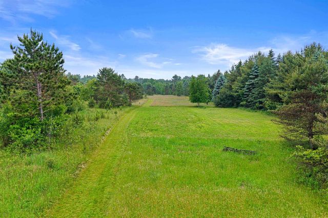 704 SANDY PINES COURT, Redgranite, WI 54970