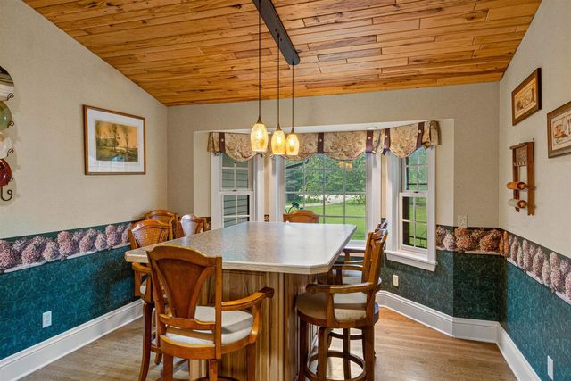 704 SANDY PINES COURT, Redgranite, WI 54970