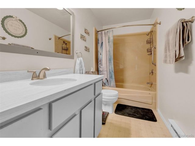 17835 E Kansas Pl, Aurora, CO 80017