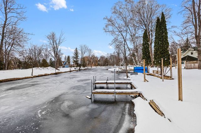 3718 Peninsular, Green Lake Twp, MI 49637